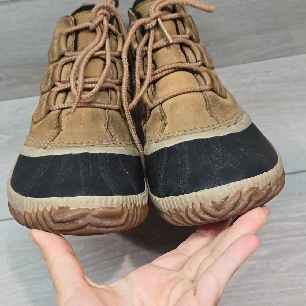 Sorel Women Out N About Rubber Leather Duck Boots shoes sz 9.5